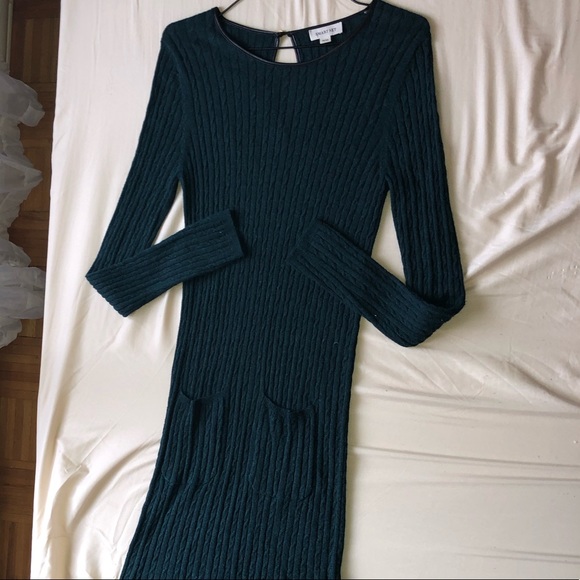 Dress - Picture 3 of 3